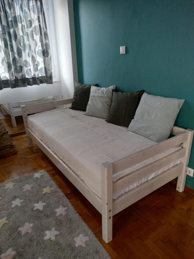 Fully Renovated, Family-Friendly Apartment, Next To A Huge Green Park, In Athens Center Екстериор снимка
